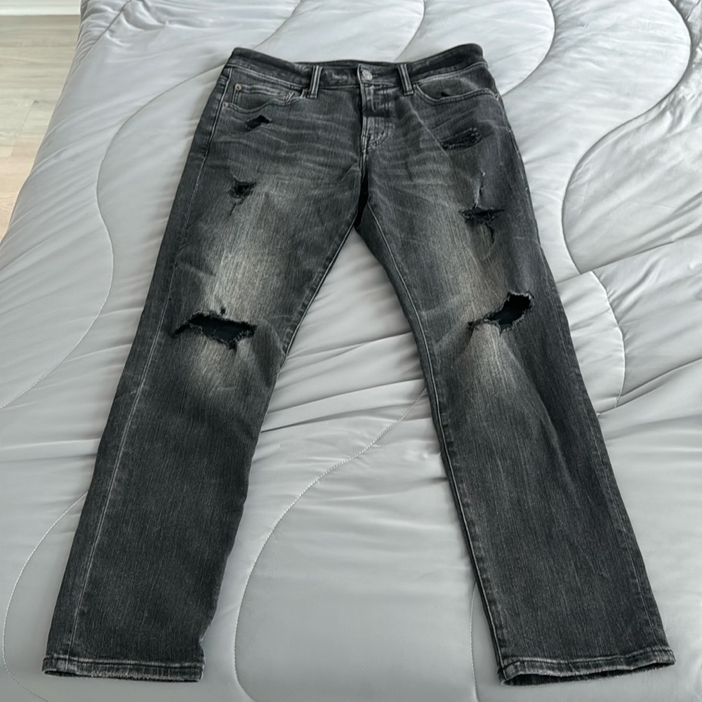 American Eagle ripped jeans, color black, size 32x30